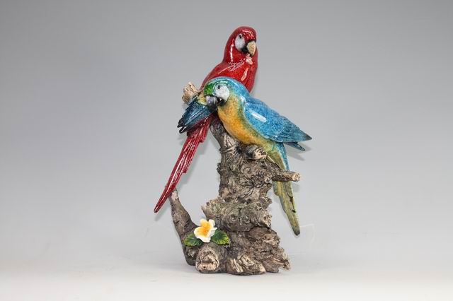 Polyresin Parrots